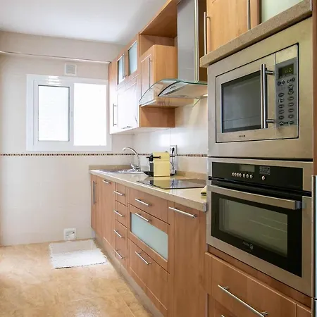 Acogedor Y Centrico De 3 En Nerja